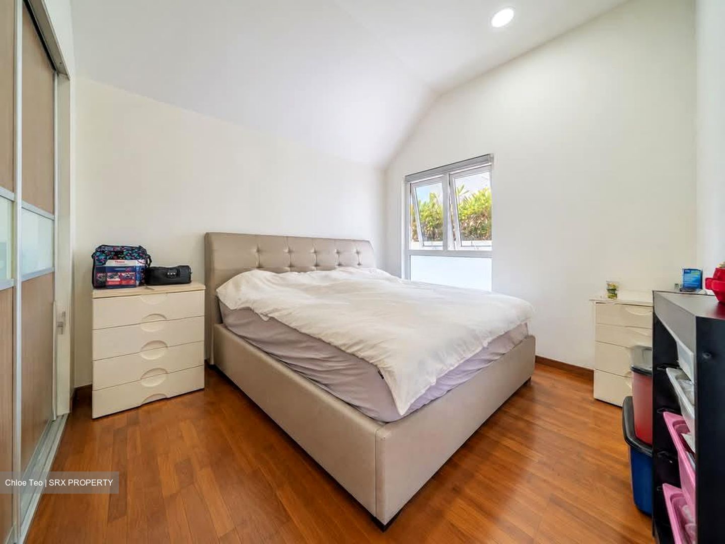 Sunny Lodge (D14), Apartment #601537781